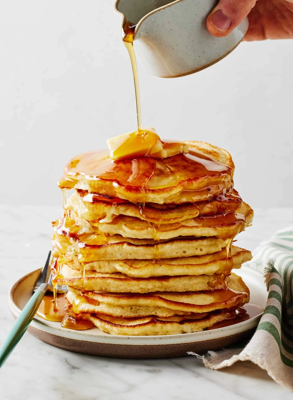 How to Make Fluffy Homemade Pancakes with Delicious Variations