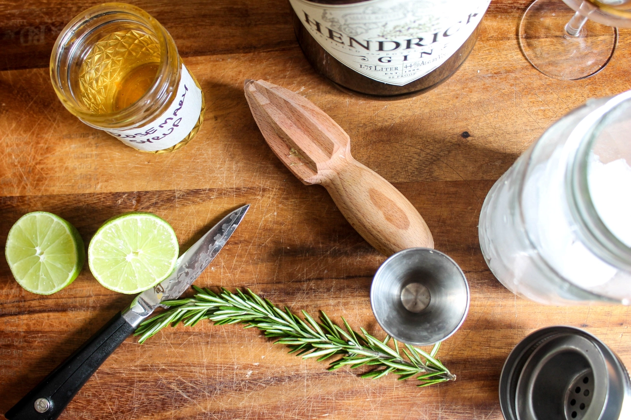 Herbal Rosemary Gimlet Recipe Fresh Twist with Homemade Syrup Herbal Rosemary Gimlet Recipe Fresh Twist with Homemade Syrup